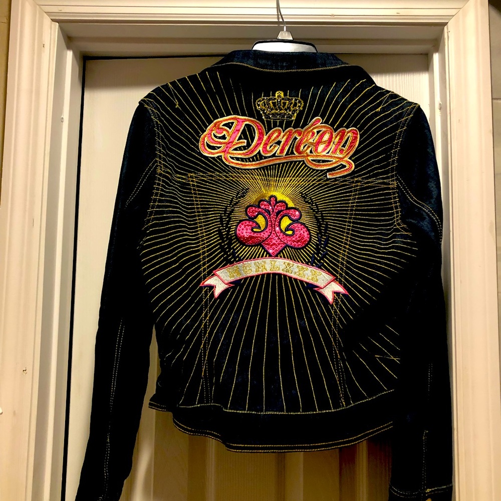Dere’on House of Dere’on another Beyoncé creation Matching denim outfit.